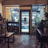 บรรยากาศ วรรค cafe and bistro