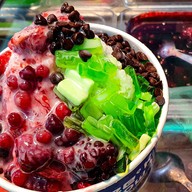 เมนูของร้าน Milky Bear นมสด,นมหมี,บิงซู,ปังปิ้ง ปรีดีพนมยงค์2