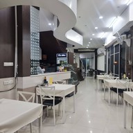 โจ๊กสามย่าน แคราย (ปากซอยงามวงศ์วาน 4) - ข้าวมันไก่ ต้มเลือดหมู แคราย (ปากซอยงามวงศ์วาน4)