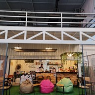 บรรยากาศ หมูสามชั้นทอด #  2 แฟลตตลิ่งชัน