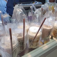 เมนูของร้าน Milky Bear นมสด,นมหมี,บิงซู,ปังปิ้ง ปรีดีพนมยงค์2