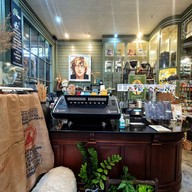 7tique coffee shop