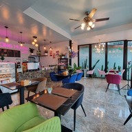 Klong Muang Cafe'