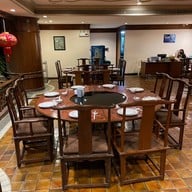 ภัตตาคารอาหารจีนไดนาสตี้ Topland  Hotel