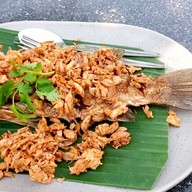 เมนูของร้าน ครัวริมน้ำ Eatery and coffee