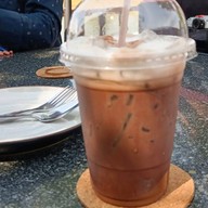 เมนูของร้าน ครัวริมน้ำ Eatery and coffee