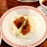 ภัตตาคารอาหารจีนไดนาสตี้ Topland  Hotel