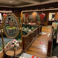 ภัตตาคารอาหารจีนไดนาสตี้ Topland  Hotel