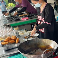 กะลอจี๊ (เจ้าเก่าบ้าบึง)