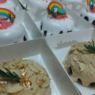 อมร Coffee & Bakery -