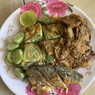 รู้เองจ๊ะ อาหารตามสั่ง