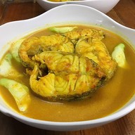 อัญชลีไทยฟู๊ดเรสเตอร์ลอง กระบี่