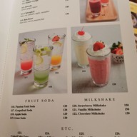 เมนู Tiny Cup Café ทองหล่อ