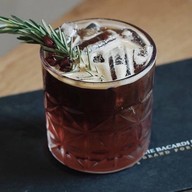 Friend's Coffee and Lounge เยาวราช