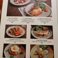 เมนู Tiny Cup Café ทองหล่อ