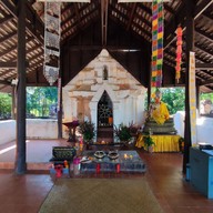 วัดพระธาตุภูเข้า (ปูเข้า)