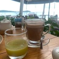 เมนูของร้าน The Tent Sala Samui Chaweng Beach