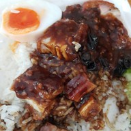 เมนูของร้าน ข้าวหมูแดงหมูกรอบ ศรีวัช เชิญชิม