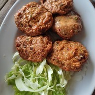 เมนูของร้าน บ้านไม้ริมน้ำ แปดริ้ว