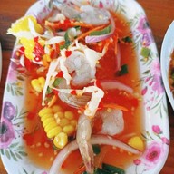 ส้มตำสาวจันทร์แซ่บนัว42