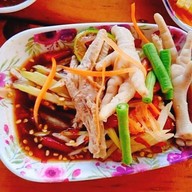 ส้มตำสาวจันทร์แซ่บนัว42