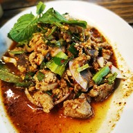 ลาบเป็ดเมืองยศ สนามบินน้ำ