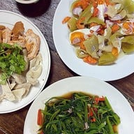 ข้าวต้มลุงเอี้ยง