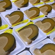 ร้านล้านคำหวาน ขนมหวานคุณแอน ตลาดไท