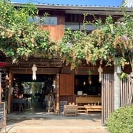 Papacraft cafe กาดกองต้า ลำปาง