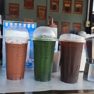 ดีด-คาเฟอีน'  🍞🍨🍥