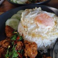 กะเพราบุรี