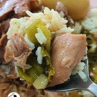 เมนูของร้าน เล่อขาหมูทรงเครื่อง