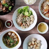 ก๋วยเตี๋ยวอันเจริญแม่สาย แม่สาย