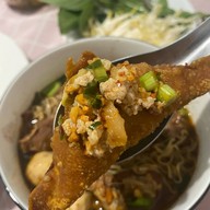เมนูของร้าน ลิ้มลอง ก๋วยเตี๋ยวเรือกองปราบ โชคชัย4