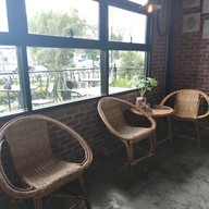 บรรยากาศ กาแฟสด Love Cups ข้าวหน้าเนื้อวากิว เลิฟคัพส์ คาเฟ่