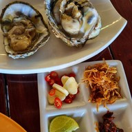 เมนูของร้าน เรือนไทยซีฟู้ด เกาะช้าง