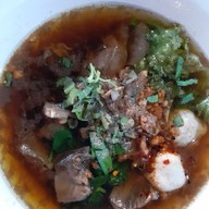 เมนูของร้าน นิยมทรัพย์ เนื้อตุ๋น หมูตุ๋น สิรินธร