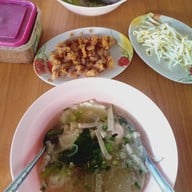 ลาบอุบล