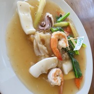 เมนูของร้าน Me Waew Cafe And Bistro