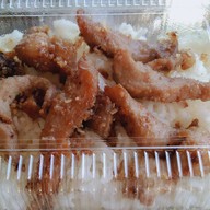 ลูกอิน ข้าวเหนียวหมู ซ.7