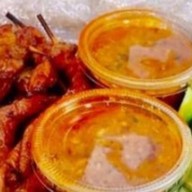 ร้านอ้อมท้ายซอยวัดคานหาม