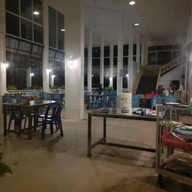 บรรยากาศ ลุงแว่น ซีฟู้ด