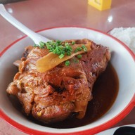 เมนูของร้าน ร้านอาหารชุมชนจีนยูนนาน หมู่บ้านสันติชล