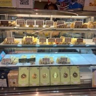 April's Bakery เมกาบางนา
