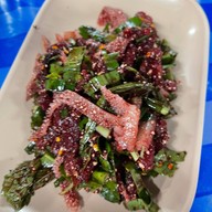 เมนูของร้าน นะชาลีติ