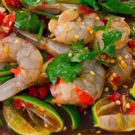 ครัวป้าสวน ส้มตำ ยำ อาหารตามสั่ง ครัวป้าสวน