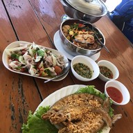 ครัวแหลมหว้า