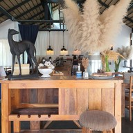 บรรยากาศ PAW'S CAFE (PAWTEL)