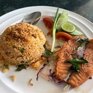 เมนูของร้าน The Deck by the river โรงแรมอรุณเรสซิเด้นท์