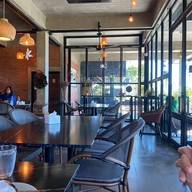 หน้าร้าน Song Pé La Café & Restaurant : สองเพ-ลา